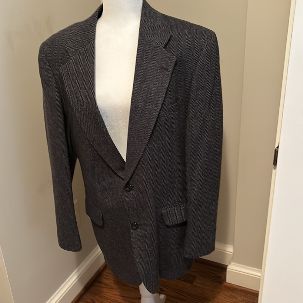 Men’s 100% wool grey/black herringbone sport coat sz 42 reg - Picture 3 of 8